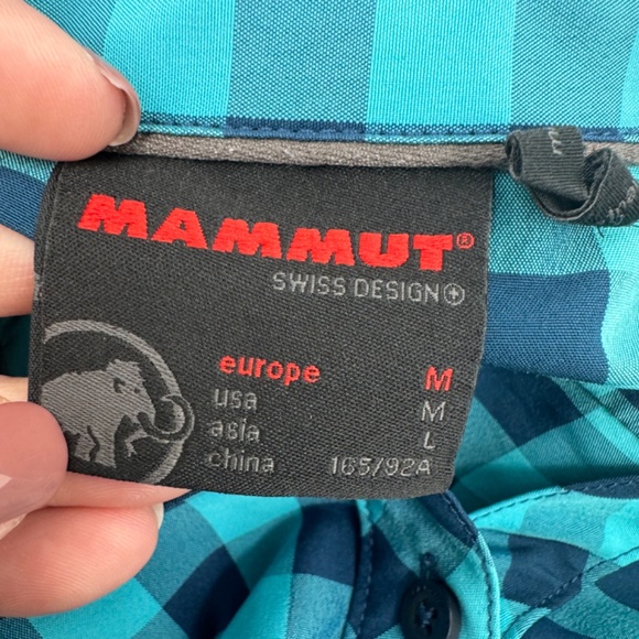 Mammut Top Women Medium Blue Plaid Check Button Up Short Sleeves Lightweight - Picture 6 of 10